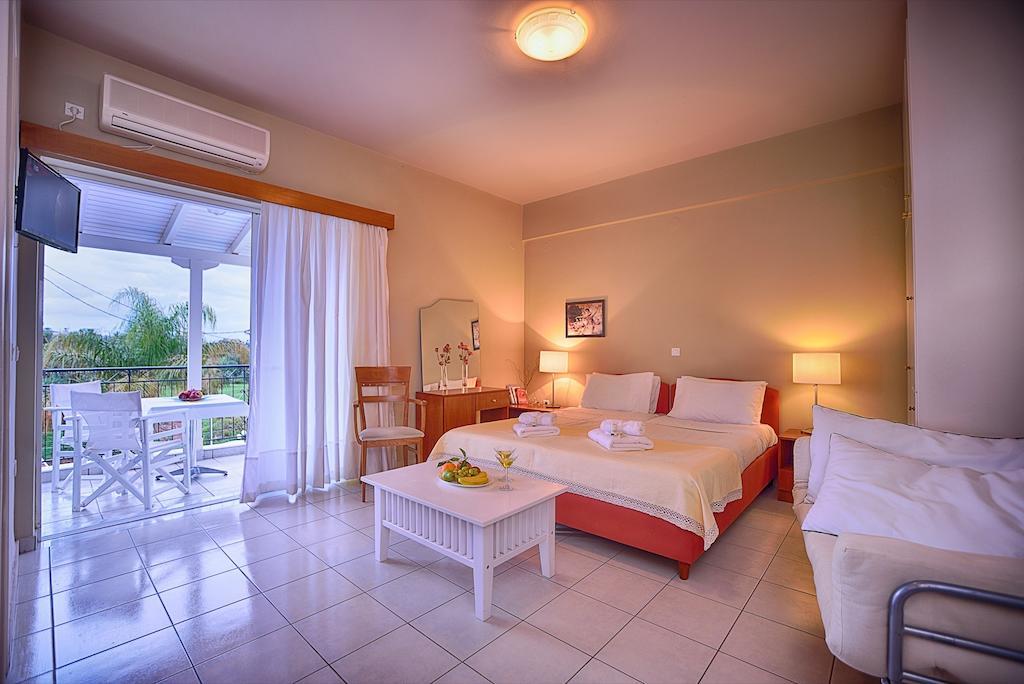 Theoxenia Hotel Apartments Chrani Rom bilde