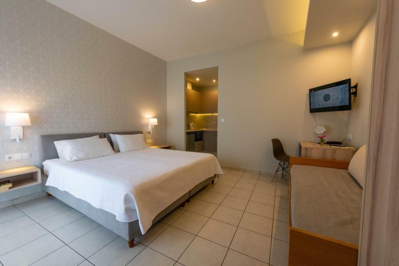 Theoxenia Hotel Apartments Chrani Eksteriør bilde